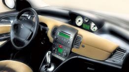Lancia Ypsilon 2003 - pełny panel przedni