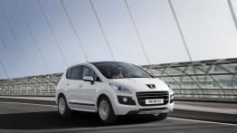 Peugeot 3008 HYbrid4 - prawy bok