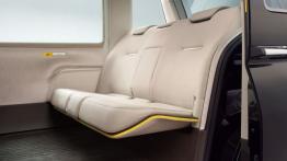 Toyota JPN Taxi Concept (2013) - tylna kanapa