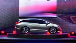 Honda Civic Tourer Concept (2013) - oficjalna prezentacja auta