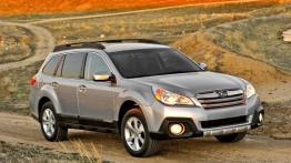 Subaru Outback 2013 - prawy bok