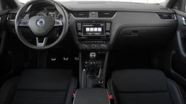 Skoda Octavia III RS Liftback (2013) - pełny panel przedni