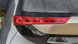 Mitsubishi GC-PHEV Concept (2013) - lewy tylny reflektor - wyłączony