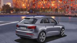 Audi Q3 - prawy bok