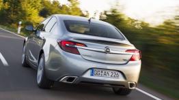 Opel Insignia OPC Facelifting (2013) - widok z tyłu