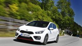 Kia ceed II GT (2013) - widok z przodu