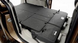 Ford Grand Tourneo Connect (2013) - tylna kanapa złożona, widok z boku