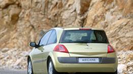 Renault Megane 2003 - widok z tyłu