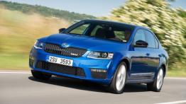 Skoda Octavia III RS Liftback (2013) - widok z przodu
