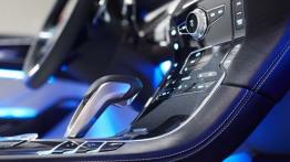 Ford Edge Concept (2013) - konsola środkowa