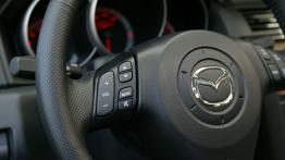 Mazda 3 - sterowanie w kierownicy