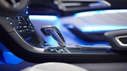 Ford Edge Concept (2013) - tunel środkowy między fotelami