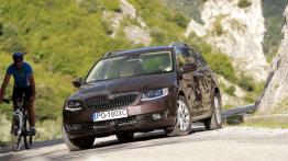 Skoda Octavia III Kombi 4x4 1.8 TSI (2013) - widok z przodu