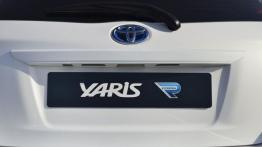 Toyota Yaris Hybrid-R Concept (2013) - tablica rejestracyjna