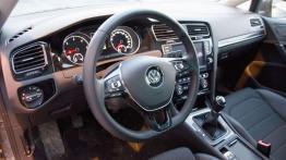 Volkswagen Golf VII Variant TDI - galeria redakcyjna (3) - pełny panel przedni