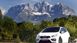 Kia ceed II GT (2013) - widok z przodu