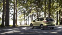 Ford Escape 2013 - widok z tyłu