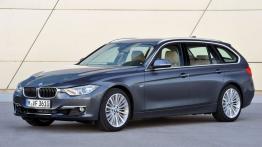 BMW 328i Touring (F31) - lewy bok