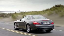 Innowacji ciąg dalszy - Mercedes SL R231