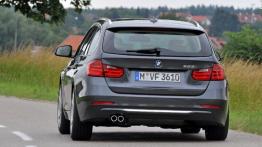 BMW 328i Touring (F31) - widok z tyłu
