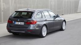 BMW 328i Touring (F31) - widok z tyłu
