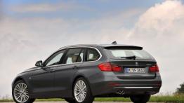BMW 328i Touring (F31) - widok z tyłu