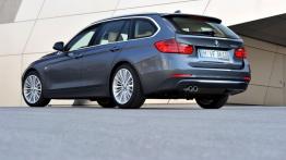 BMW 328i Touring (F31) - widok z tyłu