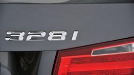 BMW 328i Touring (F31) - emblemat