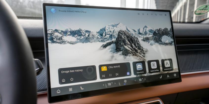 Chery Tiggo 9 Super Hybrid ucieszy całą rodzinę, a na światłach zaskoczy Teslę