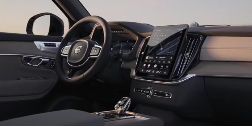 Volvo XC90 T8 dostało ogromny akumulator. Ten SUV przejedzie 164 km na prądzie