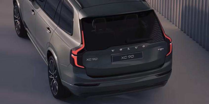 Volvo XC90 T8 dostało ogromny akumulator. Ten SUV przejedzie 164 km na prądzie