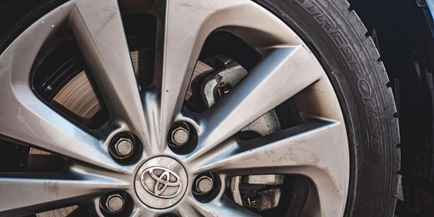 Toyota Auris - jak działa hybryda?