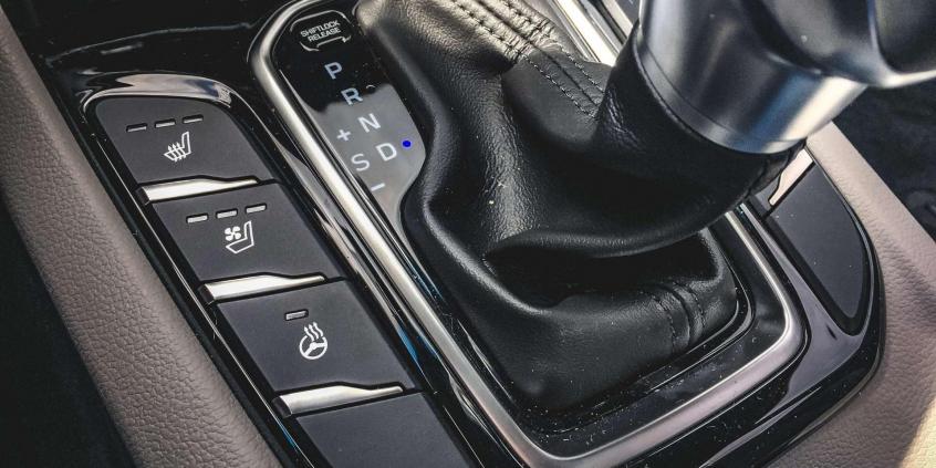 Hyundai IONIQ - pierwszy hybrydowy krok