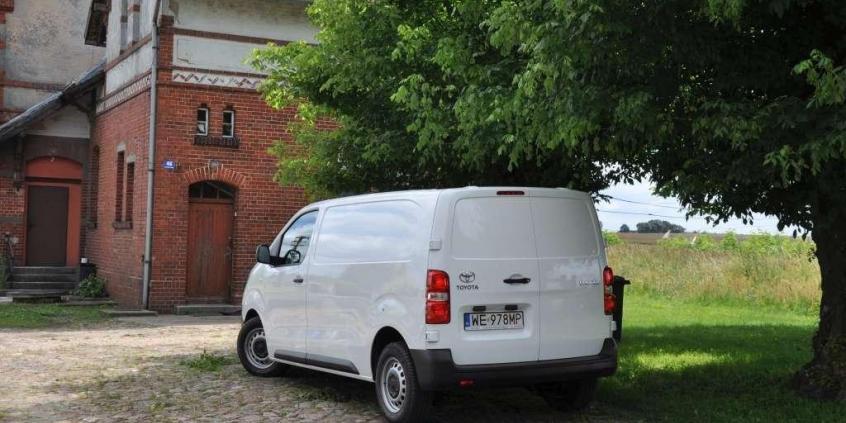 Toyota ProAce – Potrójne uderzenie