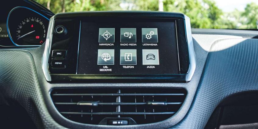 Peugeot 2008 - zielony gremlin