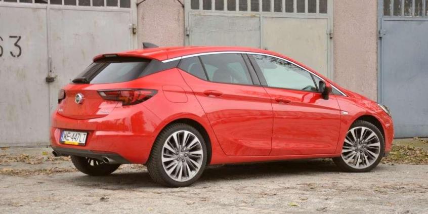 Opel Astra Turbo Elite – Ona wie lepiej