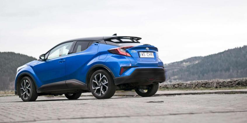 Toyota C-HR Hybrid - miejski diament