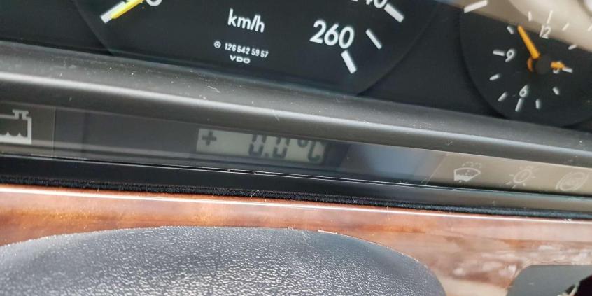 Jak przygotować auto do zimowania w garażu?