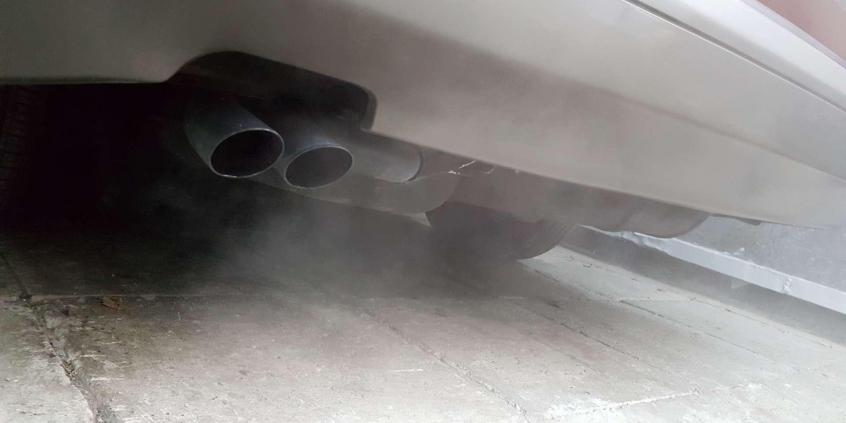 Jak przygotować auto do zimowania w garażu?