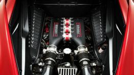 Ferrari 458 Speciale (2014) - silnik - widok z góry