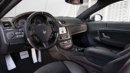 Maserati GranTurismo MC Stradale (2014) - pełny panel przedni