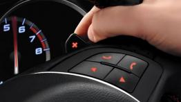 Alfa Romeo Giulietta Facelifting (2014) - manetka zmiany biegów pod kierownicą