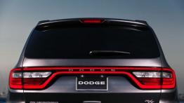 Dodge Durango III Facelifting (2014) - tył - reflektory włączone