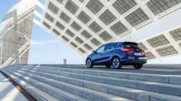 Nissan Pulsar 1.2 DIG-T (2014) - widok z tyłu