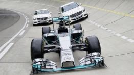 Mercedes S 500 Plug-In Hybrid (2014) - widok z przodu