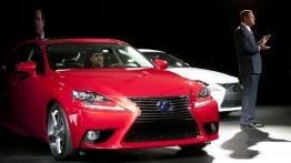 Lexus IS 300h (2014) - oficjalna prezentacja auta