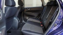 Nissan Pulsar 1.2 DIG-T (2014) - tylna kanapa