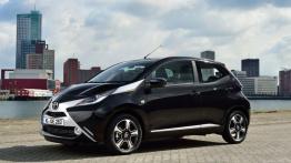 Toyota Aygo II (2014) - lewy bok