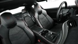 Maserati GranTurismo MC Stradale (2014) - widok ogólny wnętrza z przodu