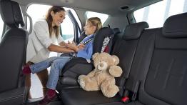 Opel Meriva II Facelifting (2014) - tylna kanapa